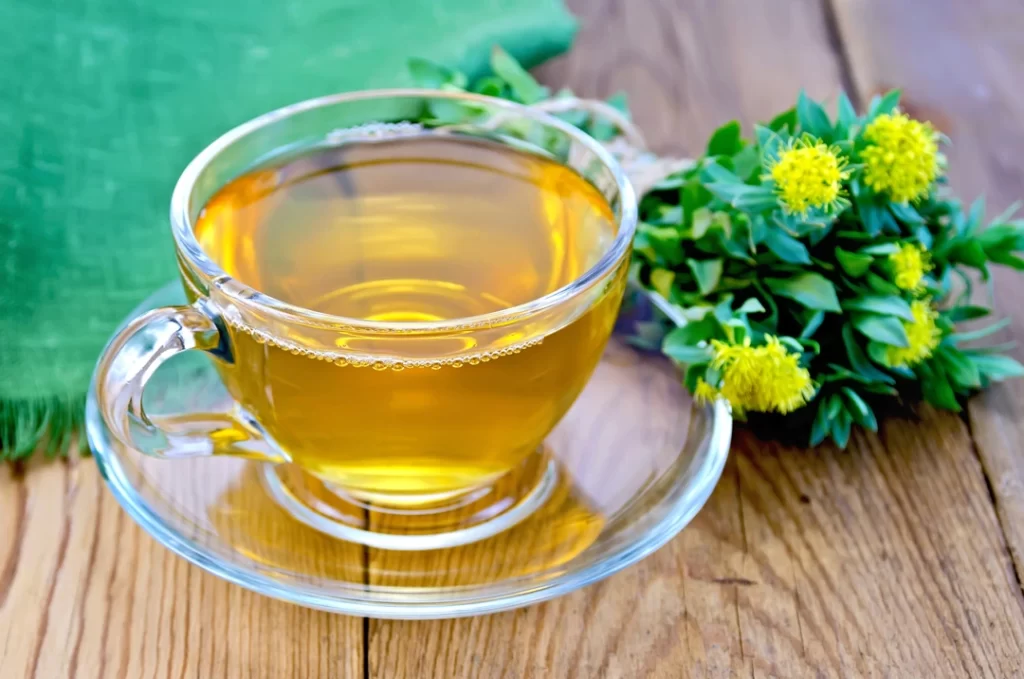 herbal tea with a bouquet of Rhodiola Rosea.